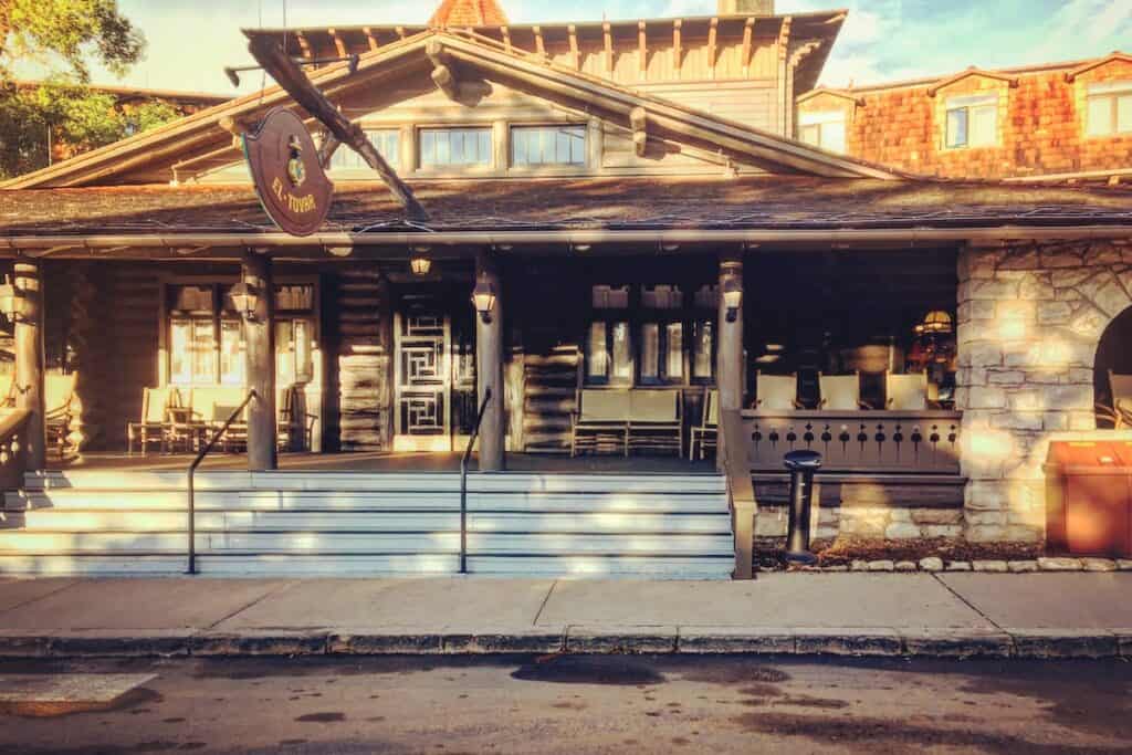 A 2017 view of the El Tovar Hotel front porch.